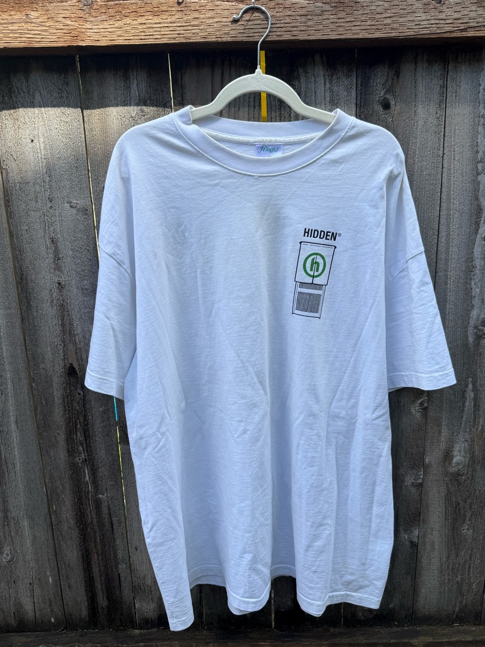 HIDDEN NY graphic tee